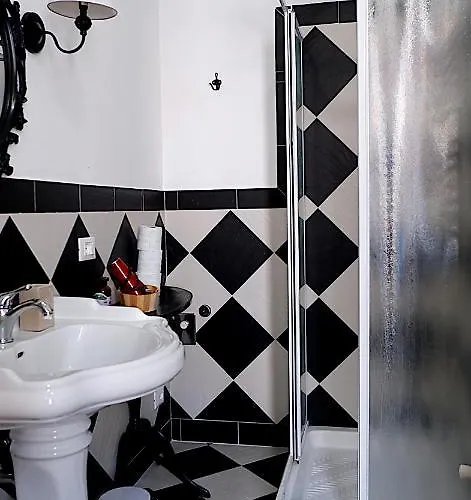 Pensión Trainspot La Spezia